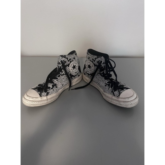Converse Chuck 70 Hi Womens Shoes 7 - Picture 2 of 5